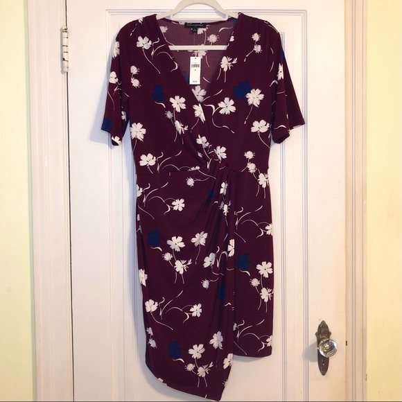 NWT Banana Republic Asymmetrical Wrap Dress Floral - Picture 2 of 7